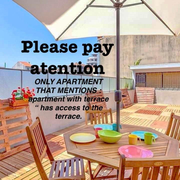 Sendme2Portugal: Santa Catarina Apartment Porto Bagian luar foto
