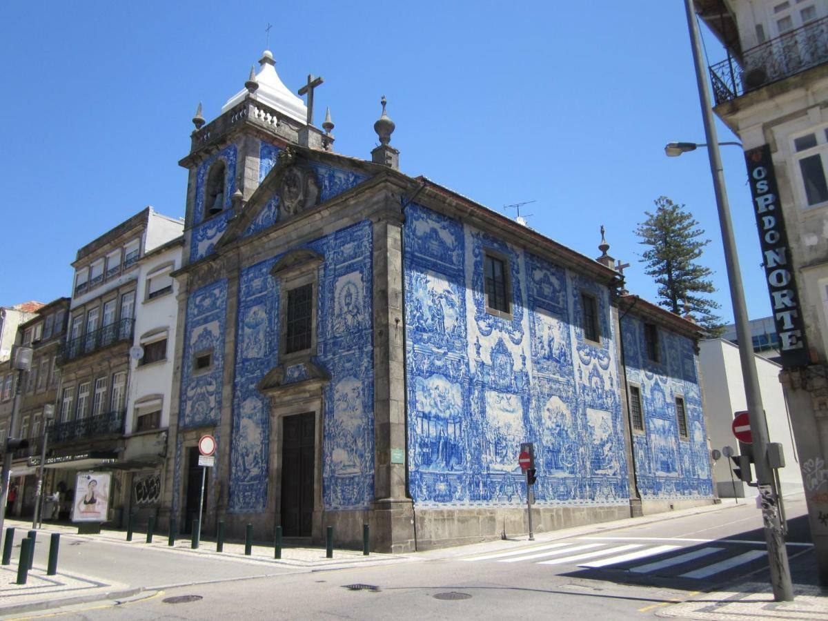Sendme2Portugal: Santa Catarina Apartment Porto Bagian luar foto