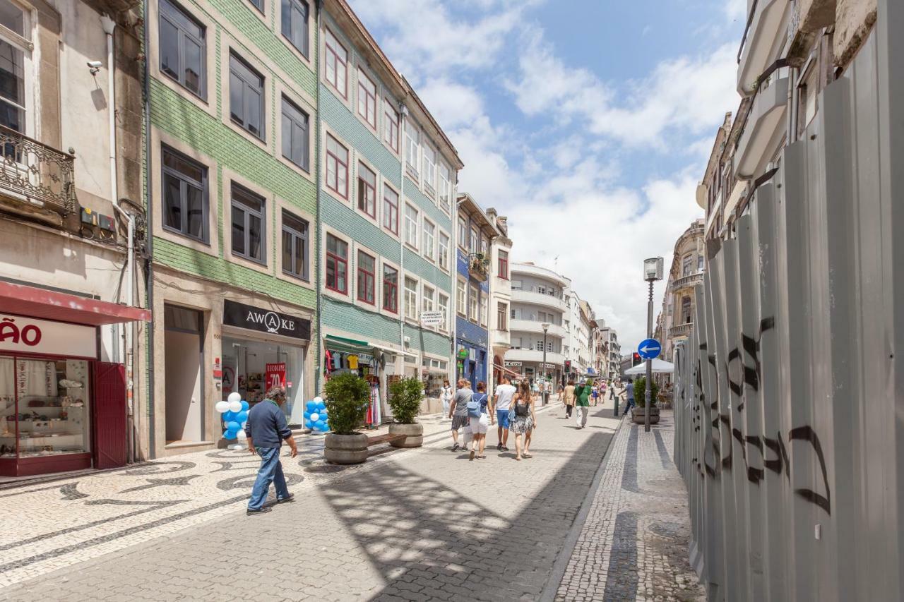 Sendme2Portugal: Santa Catarina Apartment Porto Bagian luar foto