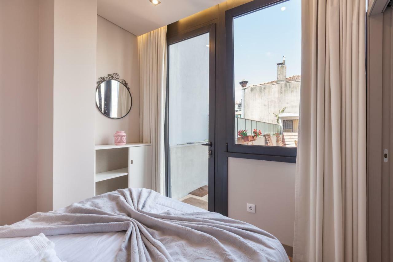 Sendme2Portugal: Santa Catarina Apartment Porto Bagian luar foto
